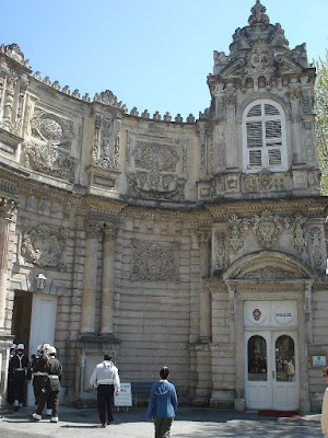 Main entrance of Dolmabahçe Sarayı
