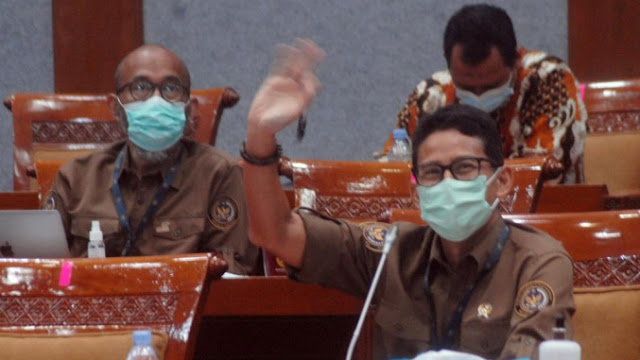 Sandiaga Uno Siap Bantu Kembangkan Pariwisata Riau