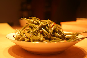 roasted string beans with onions