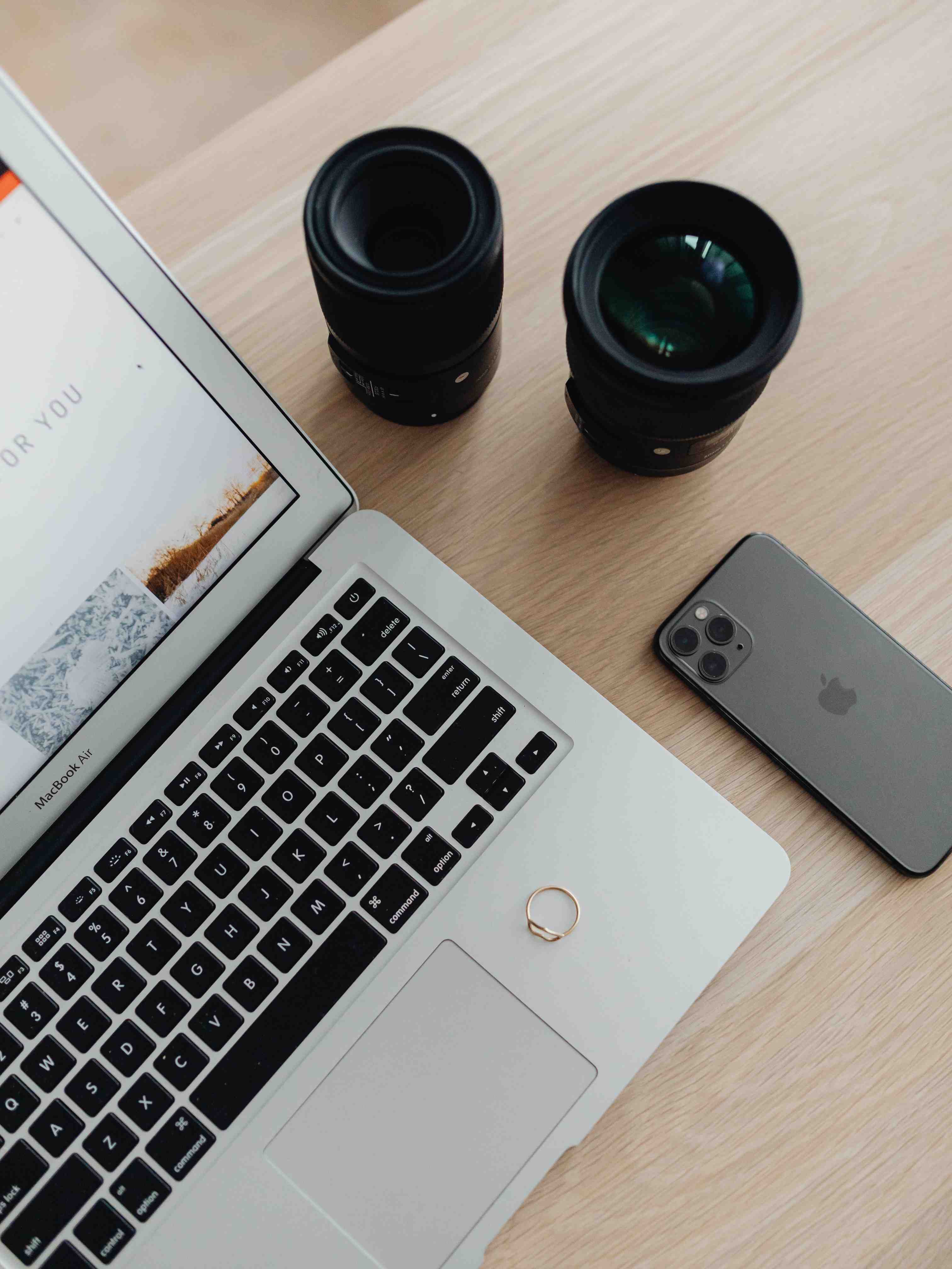 Picture-Perfect Blogging: 8 Easy Photo Tips to Try