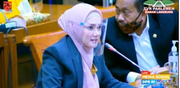 Di Depan Bos Pertamina, Mulan Jameela Minta Harga Pertamax Turun Setara Premium 