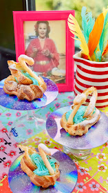 Fanny Cradock Blue Choux Swans 