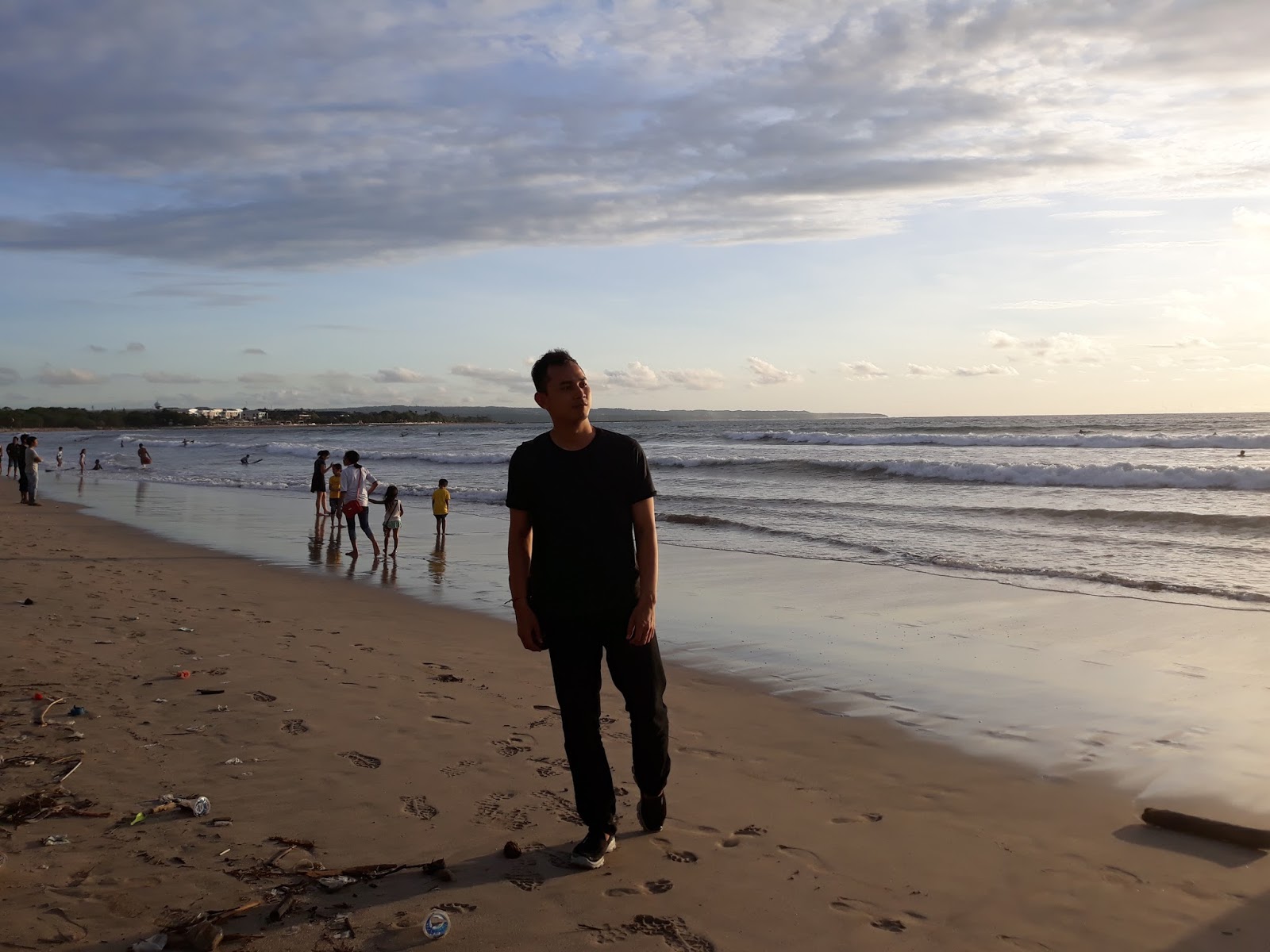 Sunset Beach In Pantai Kuta