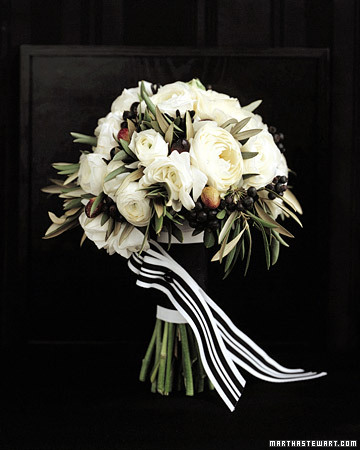 For the bride who loves black and white and who adores olives this is the 
