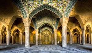 inside-Bangunan-Masjid-Vakil