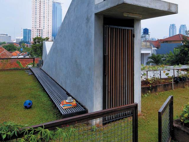 12 Taman Roof Garden di Atap Rumah  Yang Inspiratif