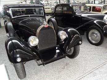 2017.08.24-164.1 Bugatti limousine Type 46 1930