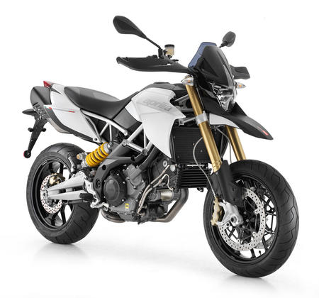 APRILIA DORSODURO 1200 REVIEW AND SPECIFICATION