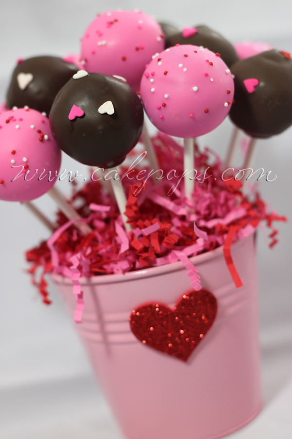 Candy's Cake Pops: Heart Shaped Cake Pops - Valentine's Day Cake Pops