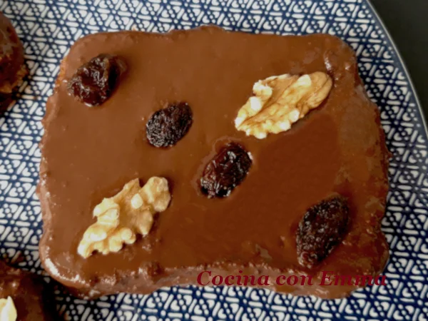 Torrijas de chocolate con frutos secos