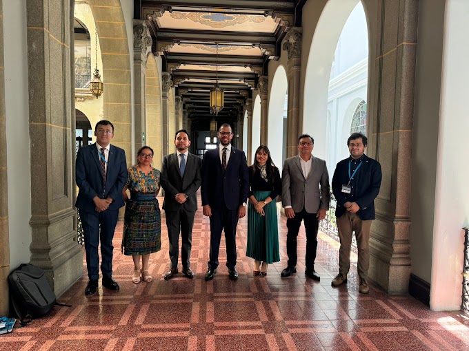Abogados Dominicanos intercambian experiencias en cumplimiento e integridad en Palacio Nacional de Guatemala