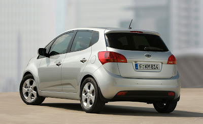 2010 Kia Venga images