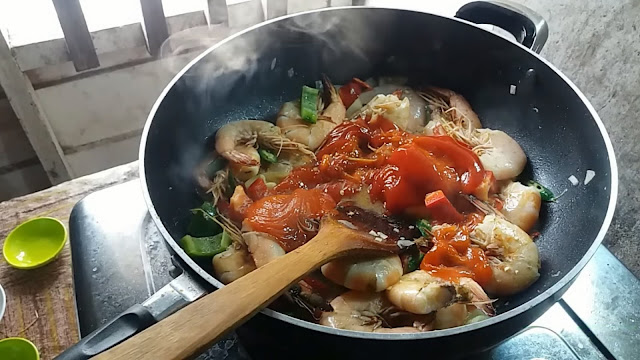 Resep Udang Saus Pedas Manis yang Nikmat