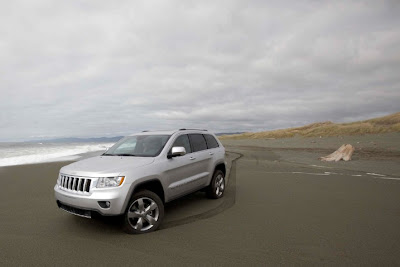 2011 Jeep Grand Cherokee Official Picture