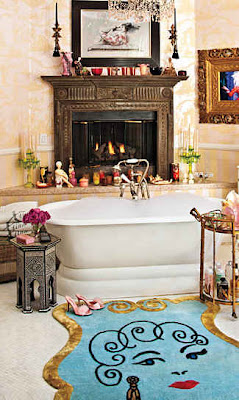 Christina-Aguileras-luxury-bathroom.jpg
