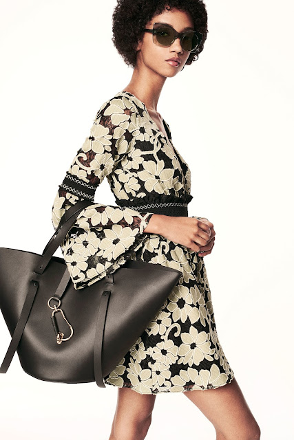 ZAC by Zac Posen Spring 2018 Collection Proves His Secondary Line Is Just As Chic As The Original www.toyastales.blogspot.com #ToyasTales #ZacPosen #ZACZacPosen #spring2018