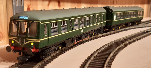 Bachmann Class 105 DMU