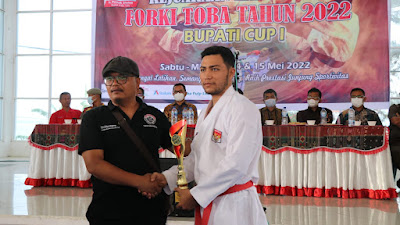 Karateka Daniel Hutapea, Raih Best of The Best di Kejurkab FORK Toba Bupati Cup I