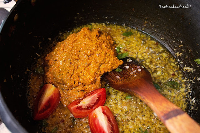 how to cook Chettinad Fish Curry with Coconut recipe and preparation with step by step pictures