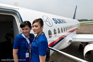 Pramugari sukhoi superjet 100