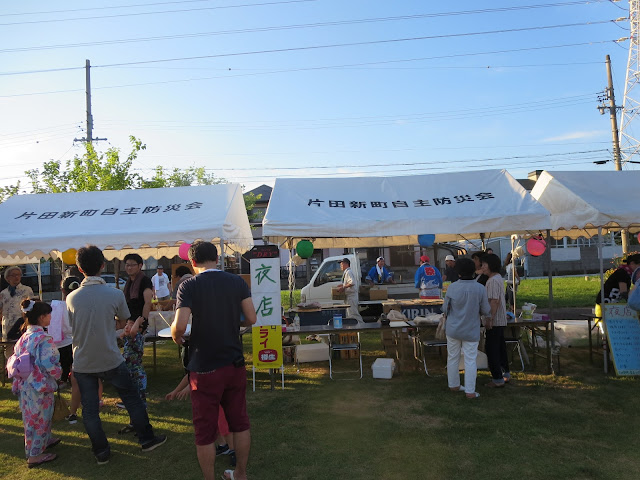 自治会夏祭り夜店飲み物テントの写真