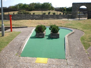 Arnold Palmer Crazy Golf and Putting in Skegness