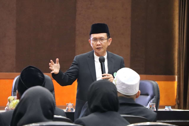 Penjabat Bupati Bekasi Dani Ramdan Menjadi Narasumber Kuliah Wawasan Kebangsaan Pendidikan Kader Ulama