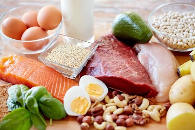 BENEFITS OF  NUTS  AND LEAN MEAT