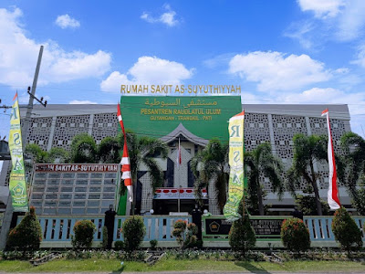 Lowongan Rumah Sakit As-Suyuthiyyah Pati Membuka Kesempatan Berkarir Untuk Formasi SATPAM/ SECURITY , Kualifikasi :  Pria, usia minimal 25 tahun  Pendidikan minimal SMA  Tinggi minimal 165 cm - Bebasa miras dan narkoba  Memiliki SKCK (Surat Keterangan Catatan Kepolisian)  Sudah mengikuti pelatihan dan memiliki ljasah Pelatihan Gada Pratama   Berkas Lamaran:  Scan Surat Lamaran  Scan CV  Scan ijazah dan transkrip nilai Scan KTP  Scan Pas Foto ukuran 4 x 6  Scan sertifikat pelatihan Scan surat pengalaman kerja ( jika ada )  Surat Keterangan Catata Kepolisian ( SKCK/ bisa menyusul )  Hanya menerima pengiriman berkas dijadikan 1 dalam format .pdf melalui email: assuyuthiyyah.hospital@gmail.com paling lambat 18 Juli 2022  Jl Juwana-Tayu Km.07, Guyangan, Kec Trangkil, Pati, Jawa Tengah