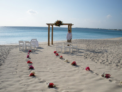  wedding on Seven Mile Beach Grand Cayman and my favourite simple setup 