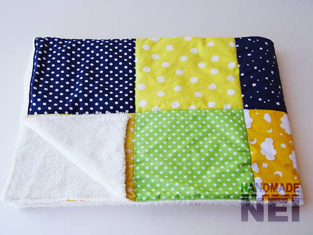 Handmade Nel: Пачуърк одеяло с полар за бебе "Тъмно синьо, жълто, зелено"