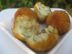 Croquetas de gambas al ajillo