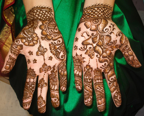 18 Beautiful Mehndi Designs