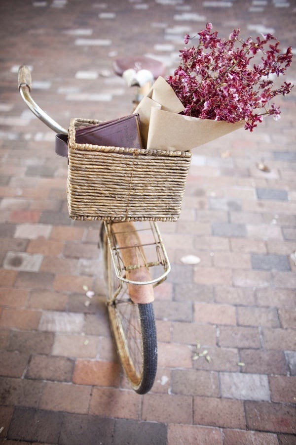 inspiration, bycicle, flowers, ring, bow rong, bow, jewels, jewel, jewelry, love, bijoux, chic, pink, lovely, lovely things, shabby, shabby chic, fashion, moda, style, lifestyle, stile, girly