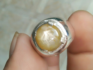 Star yellow sapphire