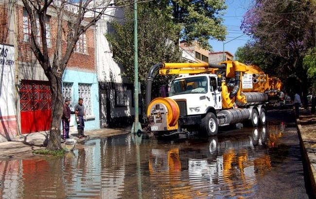 Atienden en Azcapotzalco fugas de agua