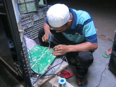 Spesialis service tv LG,Samsung,Sony,Toshiba