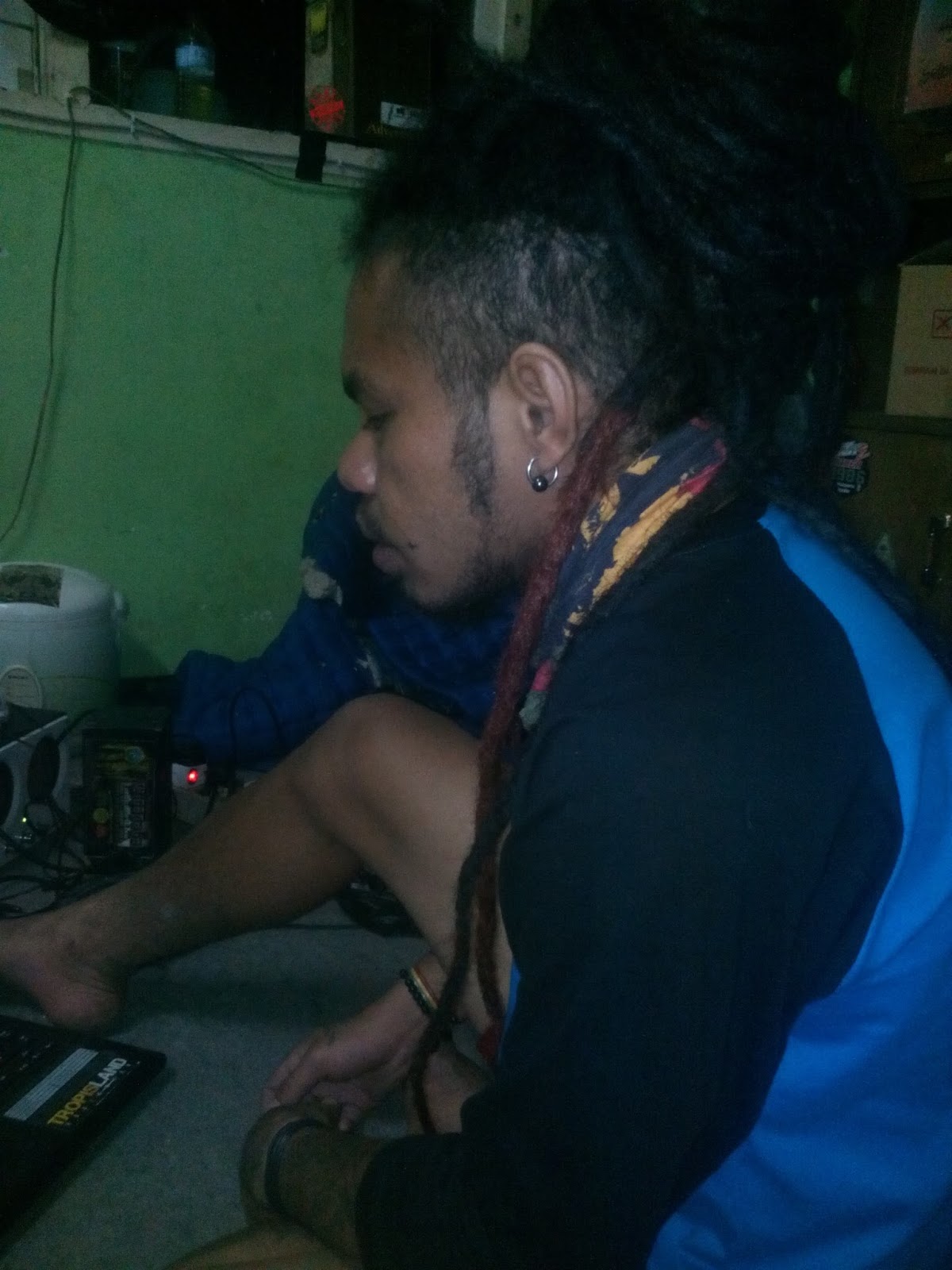 Jasa Gimbal Malang Dreadlock Extension