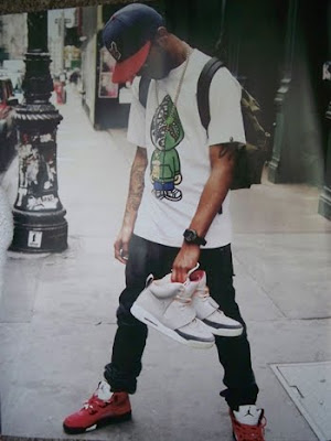 Celebrity  Pictures on Ron   Kyi  Celebrity Feet   Kid Cudi Air Jordan 5 And Air Yeezy