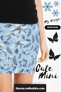Blue flower pattern Mini Skirt.