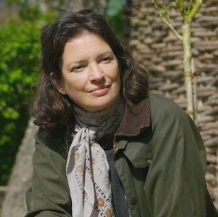 Rachel De Thame