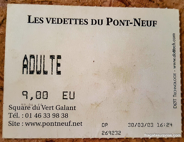 Bilhete para passeio de barco pelo Rio Sena em Paris