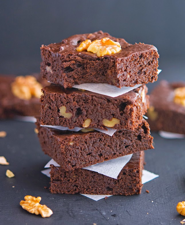 The Iron You: Chocolate-Walnut Avocado Brownies (Paleo &amp; Vegan)