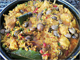 Arroz con Caracoles y Conejo