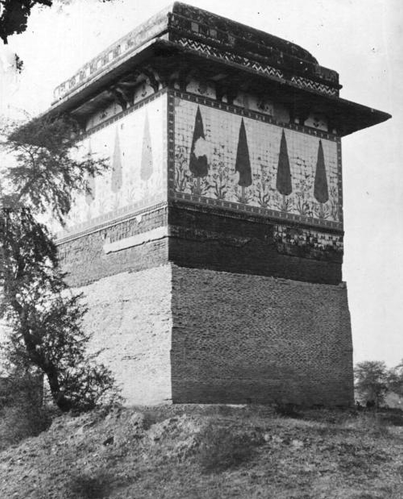 Cypress Tomb or Saruwala (Saru Wala) Maqbara [Tomb of Sharf-un-Nisa Begam, Sister of Nawab Zakariya Khan, Governor of Lahore], Begumpura, Lahore, Pakistan (India) | Rare & Old Vintage Photos (1884)