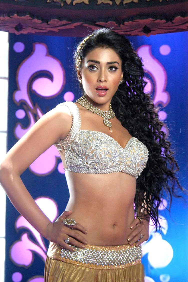 Actress Shreya in Hot Item song photos