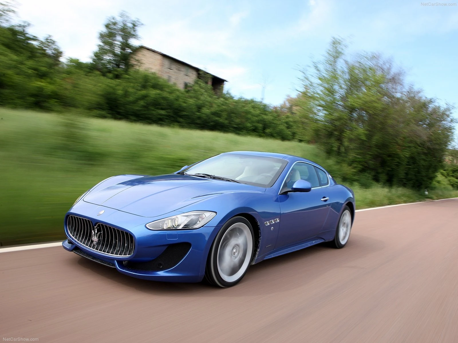 Hình ảnh siêu xe Maserati GranTurismo Sport 2013 & nội ngoại thất