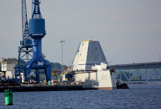 Bath Iron Works - Zumwalt Class Destroyer