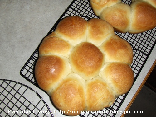 photo of rolls after they have baked