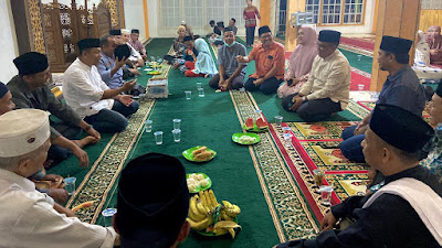 Ketua DPRD Sumbar Gandeng Wulan Denura Safari Ramadhan Ke Mesjid Ashsoidiyah